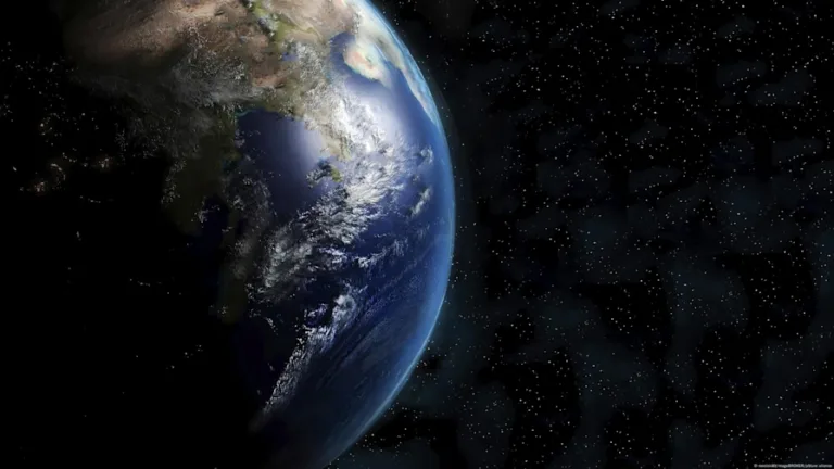 NASA revela cuándo pasará el cometa 3I/ATLAS cerca de la Tierra