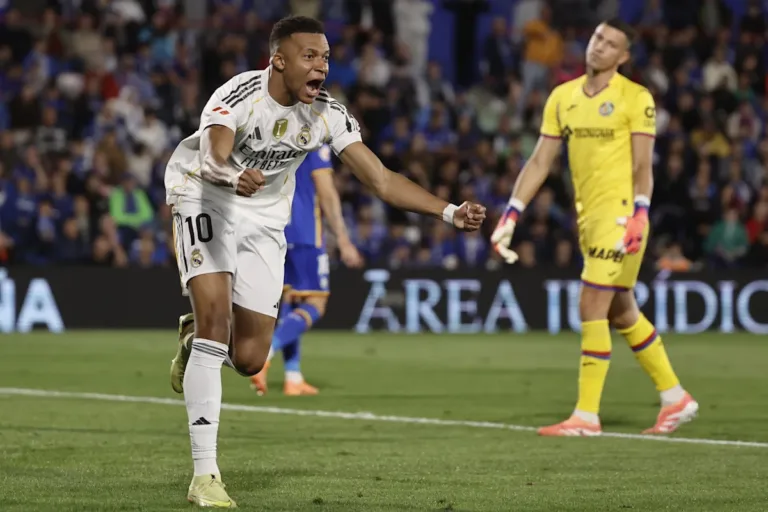 Real Madrid derrota a Getafe con gol de Mbappé
