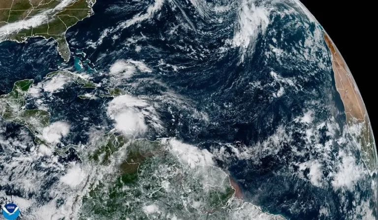 Se forma la tormenta tropical Melissa en el Caribe y amenaza como huracán a Haití