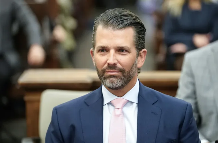 Trump Jr. causa polémica