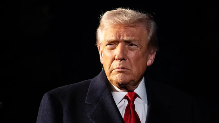 Trump presume más de 500,000 deportaciones