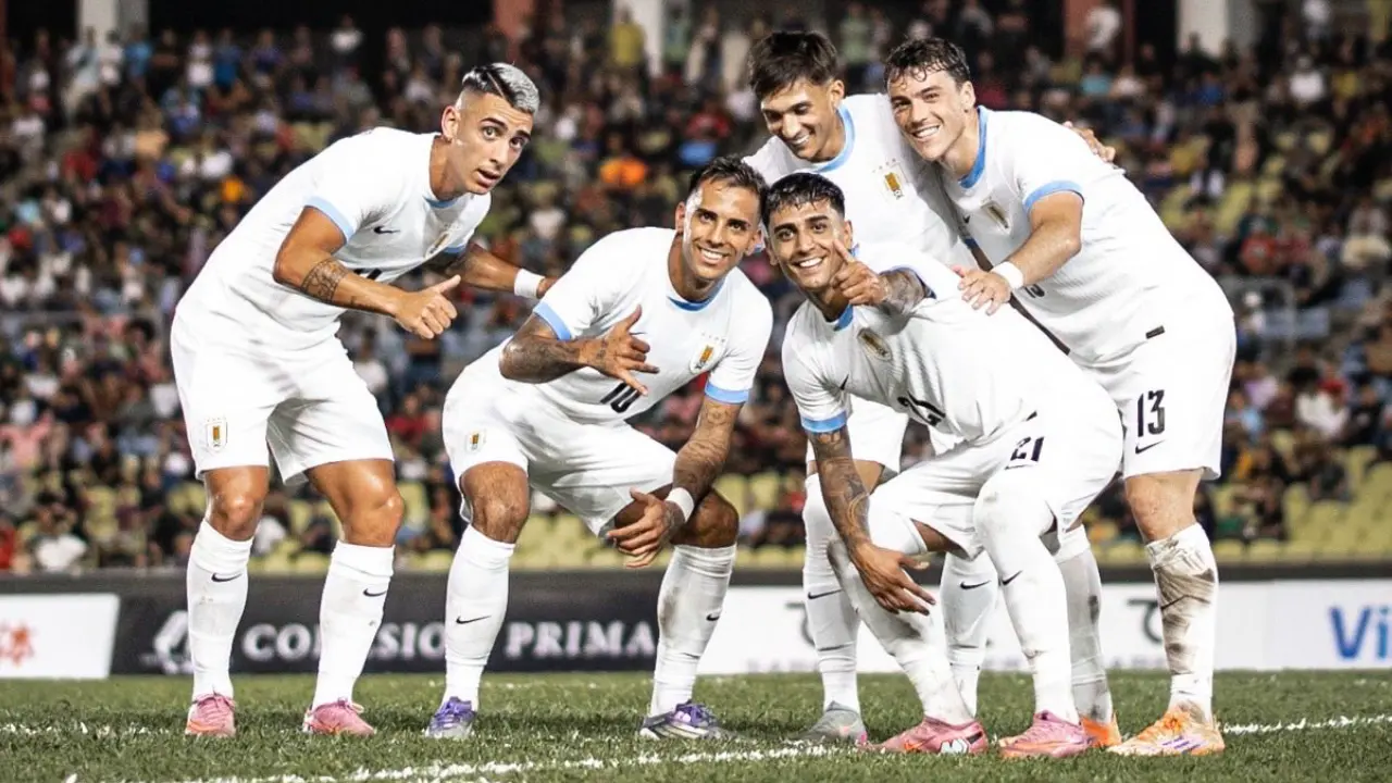 Uruguay derrotó a Uzbekistán