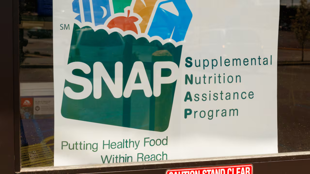 SNAP en riesgo: millones de latinos perderán ayuda alimentaria