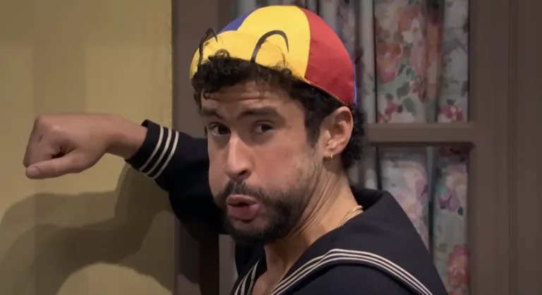 Bad Bunny rinde tributo y risas a Quico en Saturday Night Live”