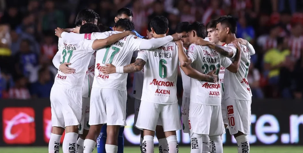 Chivas pierde su invicto ante Querétaro