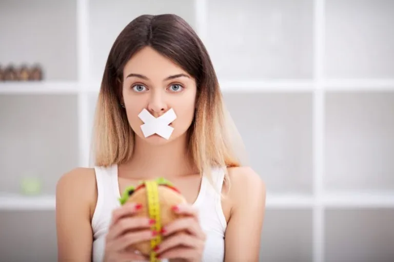 ¡Cuidado! Estos son los peligros detrás de las dietas extremas