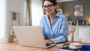 ¿Buscas trabajo? Estos 9 empleos pagan más de $55 la hora