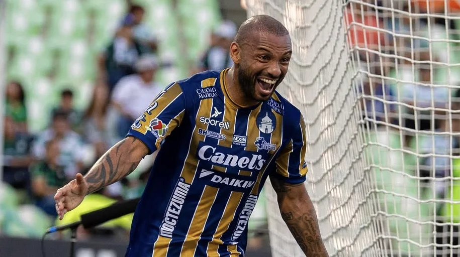 Cruz Azul, América y Rayados buscan fichar a Joao Pedro