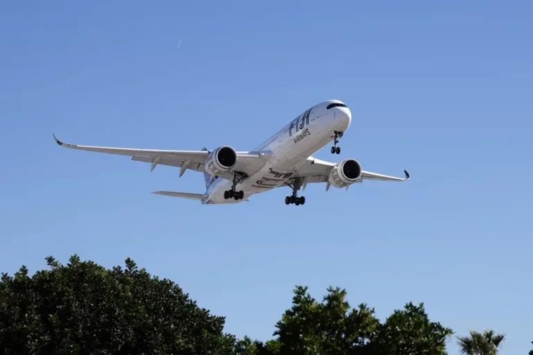 ¿Se reanudarán los vuelos antes de Thanksgiving? Esto sabemos