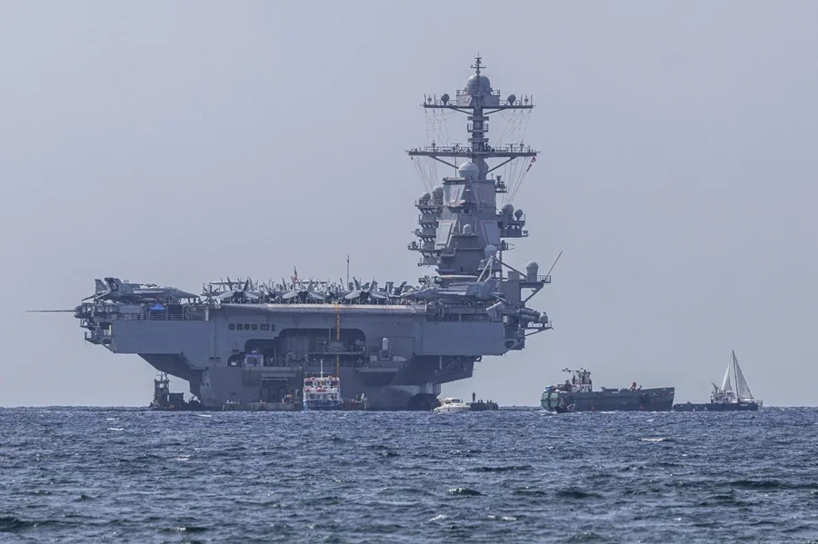Imagen de archivo del portaviones estadounidense USS Gerald R. Ford. EFE/ Cati Cladera EN PORTADA: RECLUTAN A AMÉRICA LATINA Cada vez son más los países de América Latina que participan del despliegue militar de EE.UU.