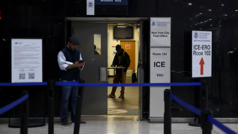 ICE vigila autos de migrantes: revelan el sistema que utiliza