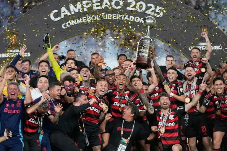 Flamengo derrota a Palmeiras