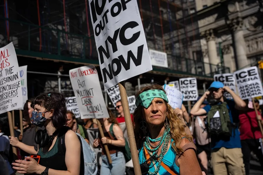 Latinos contra Trump