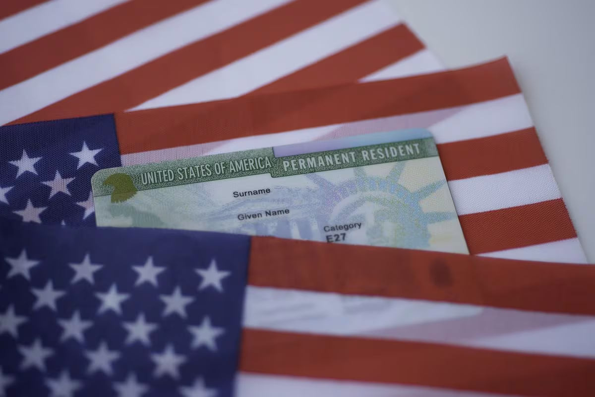 ¿Revaluarán tu Green Card? Conoce los motivos