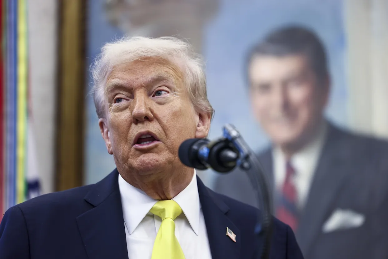 Trump critica al ICE