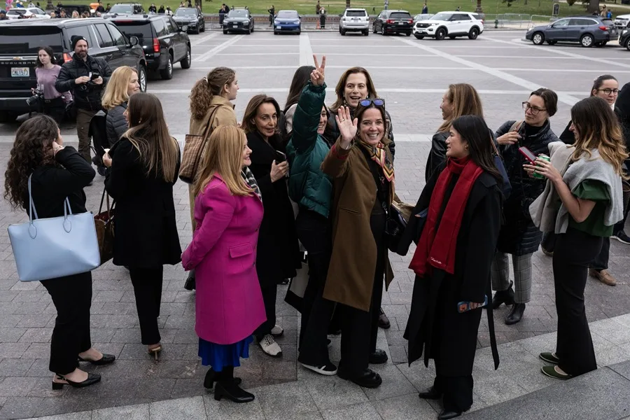 Trump firma ley para liberar archivos de Epstein, ¿qué implica esto?