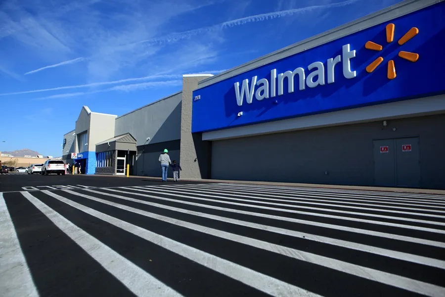 Trabajar en Walmart: ¿Cómo conseguir empleo si eres latino?
