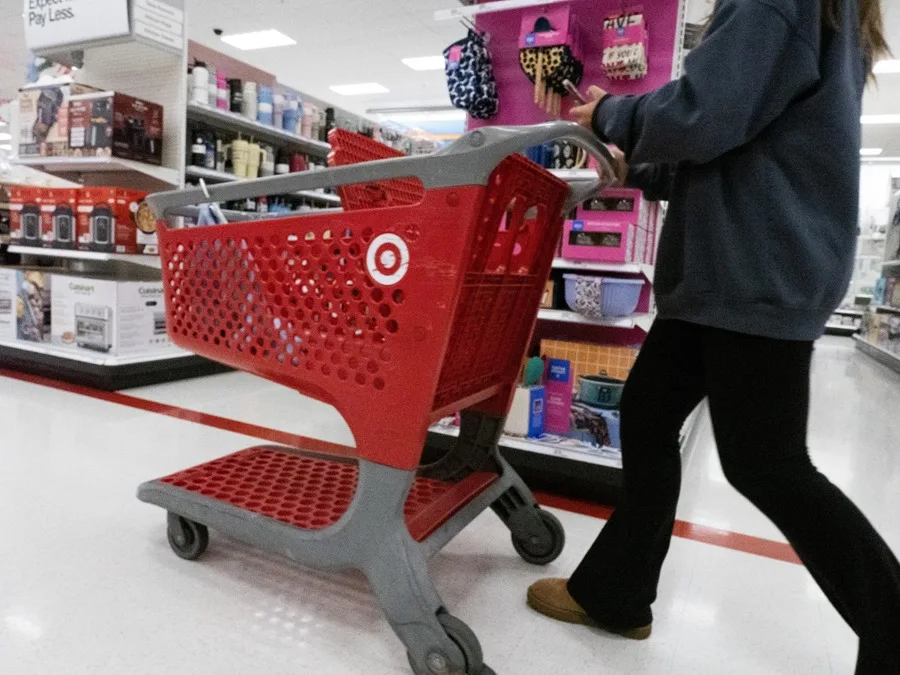 Target lanza descuentos anticipados de Black Friday