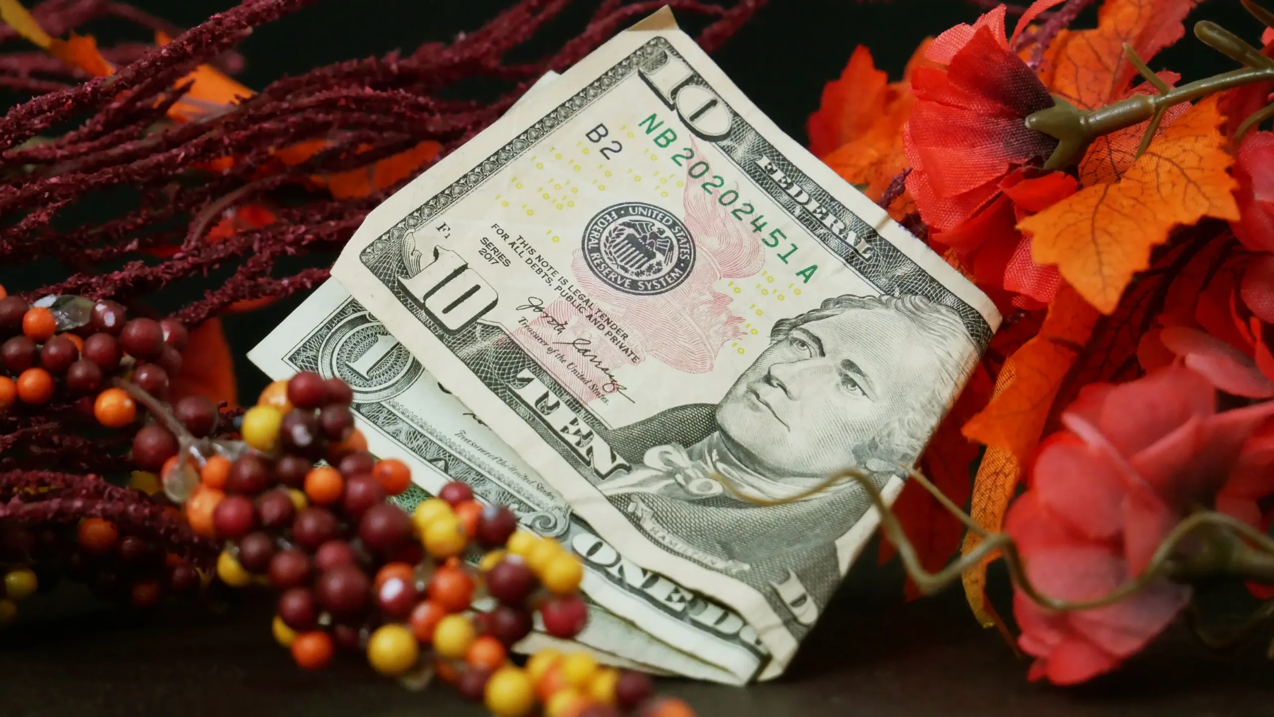 ¿Te pagan doble en Acción de Gracias? Lo que debes saber