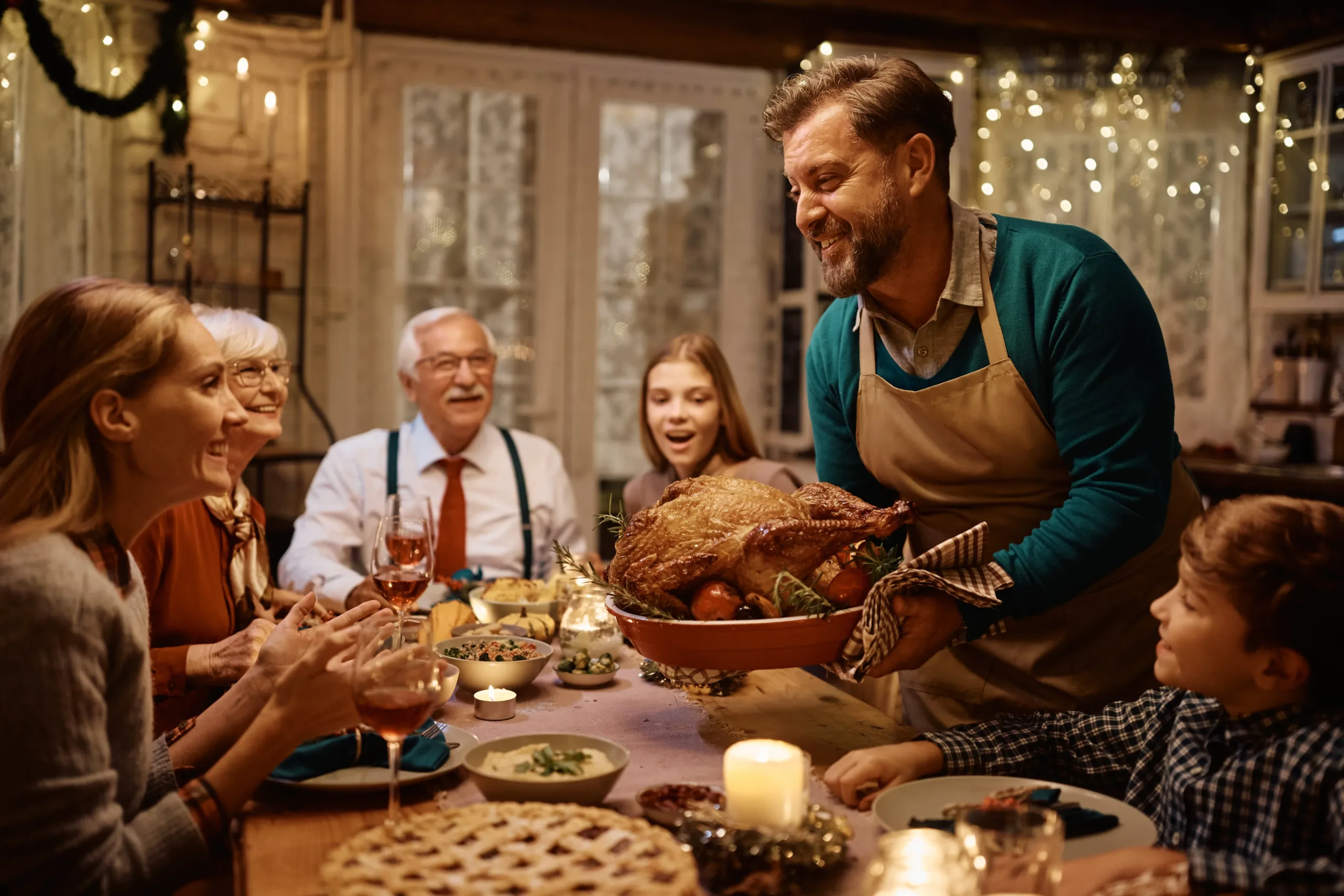 Thanksgiving: ¿cuánto debe cocerse el pavo y a qué temperatura?