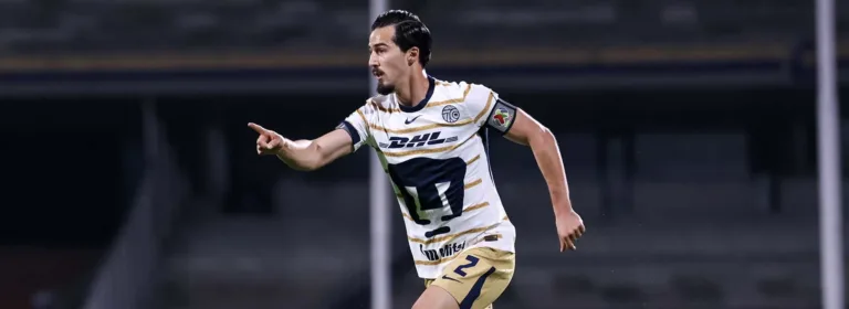 Pumas gana 3-2 y arrebata a Cruz Azul su lugar en la Liga MX