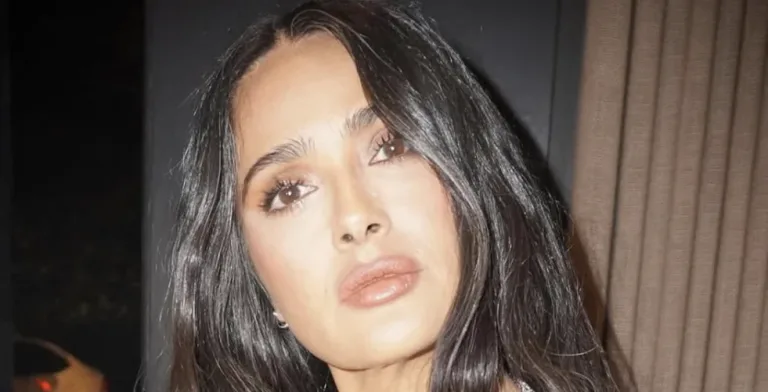 Salma Hayek y Sheinbaum sorprenden al aparecer juntas