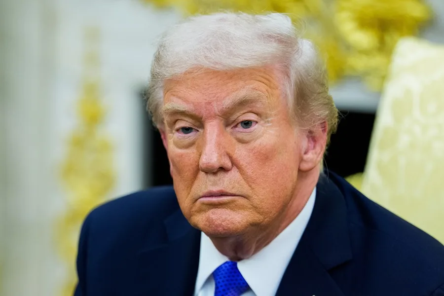Trump explota contra reportera y la llama “quiet piggy”