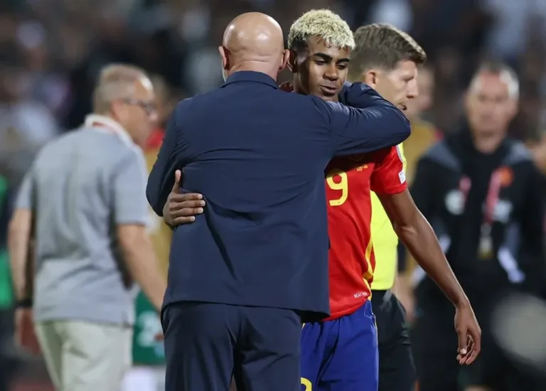 Tensión entre España y Barcelona por lesión de Yamal