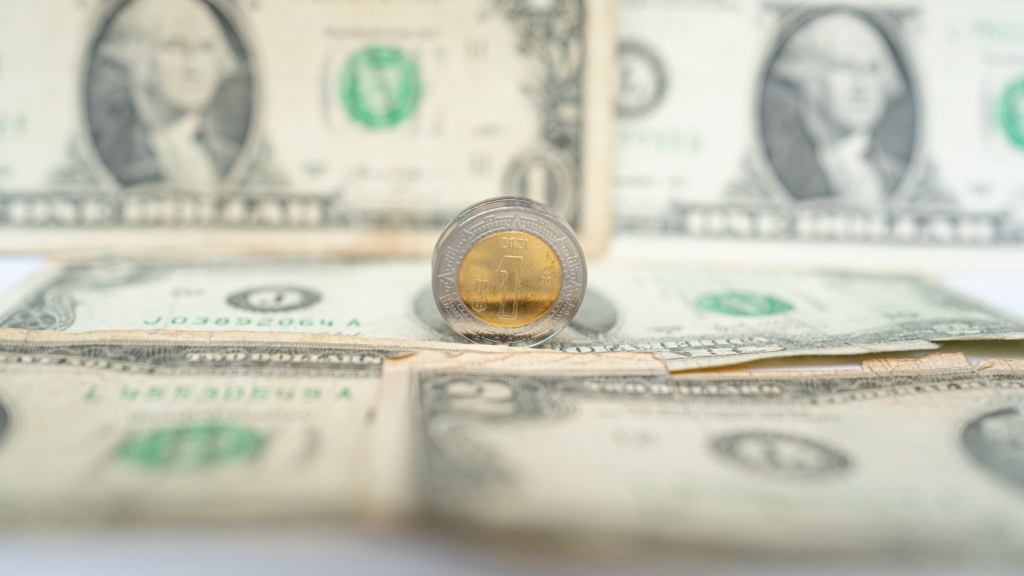 ¿Cómo ahorrar al enviar remesas a México? Conoce estos trucos