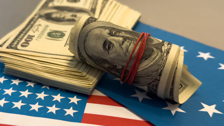 EE.UU. introduce tarifa para migrantes: ¿Te afectará?