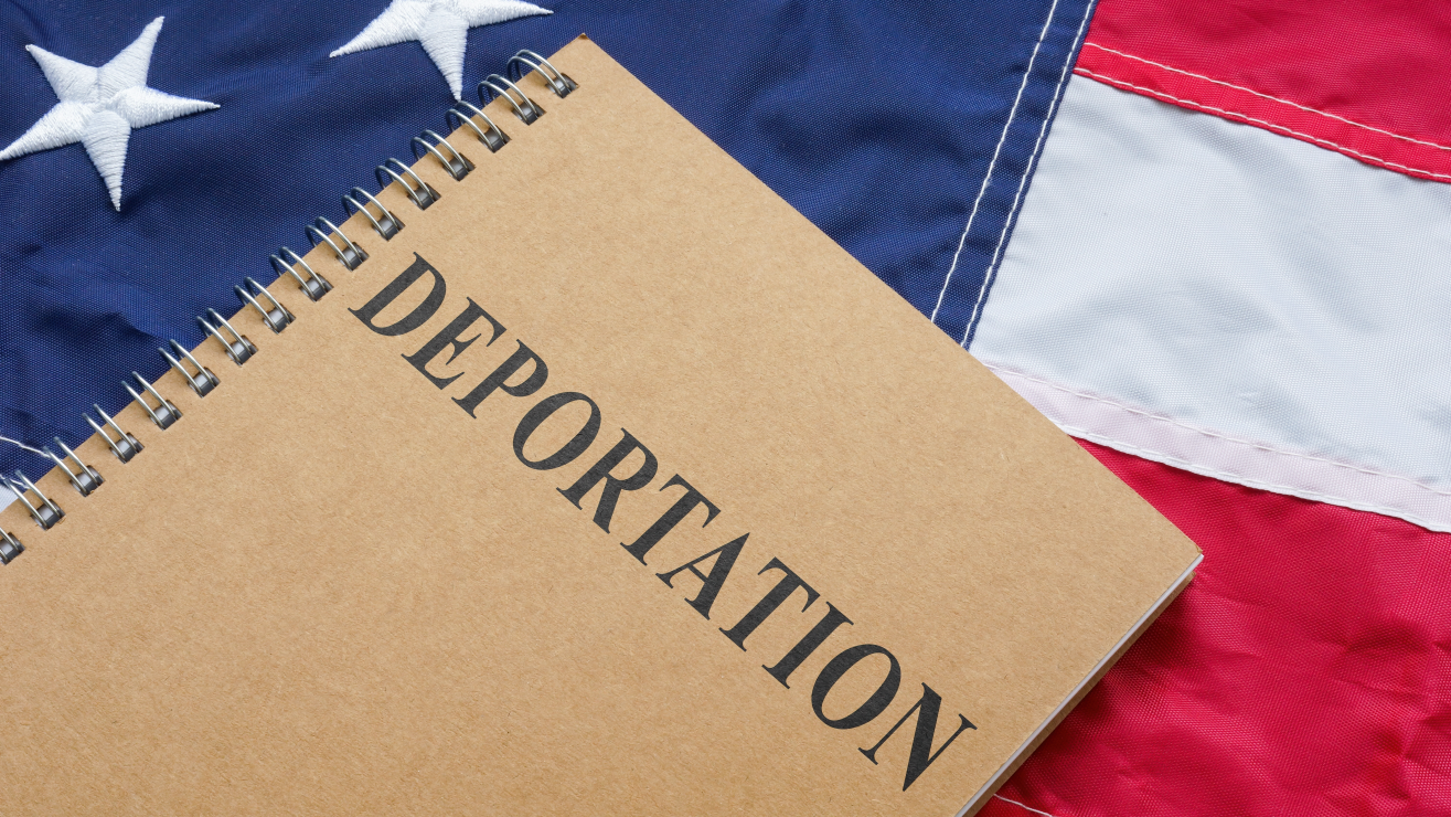 ¿Cómo saber si tengo una orden de deportación? Verifícalo así