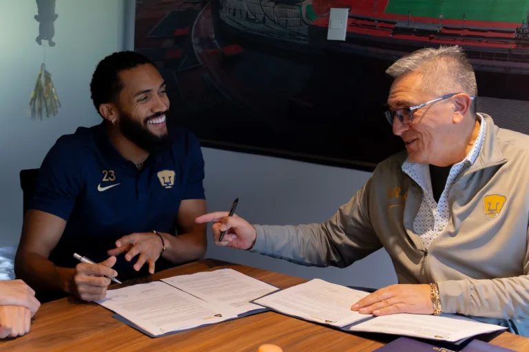 Pumas ficha al brasileño Juninho procedente del Flamengo