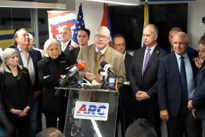 Congresistas piden a aliados de EEUU más presión contra Cuba