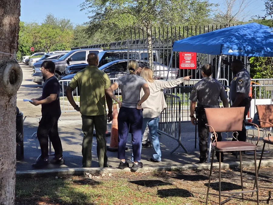 Estados Unidos ofrece $2,600 a migrantes