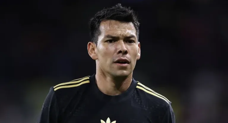 Los 5 fichajes mexicanos que marcaron récords millonarios