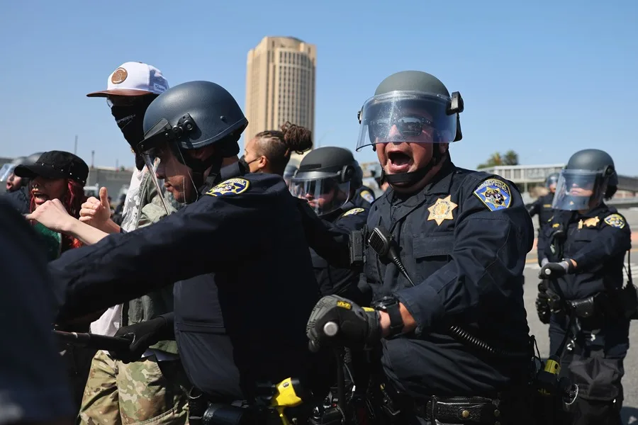 Redadas masivas de ICE sacuden el sur de California