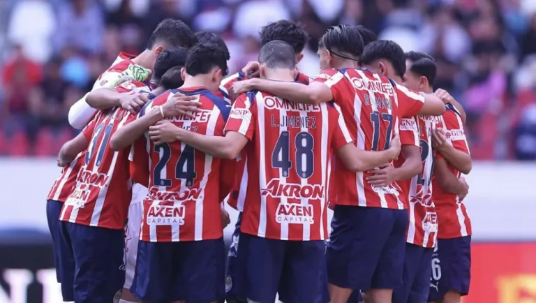 Chivas listo para la Clausura 2026 tras remontada a Leones Negros