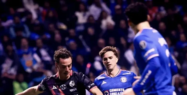 Cruz Azul sufre en la victoria de 1-0 ante Puebla