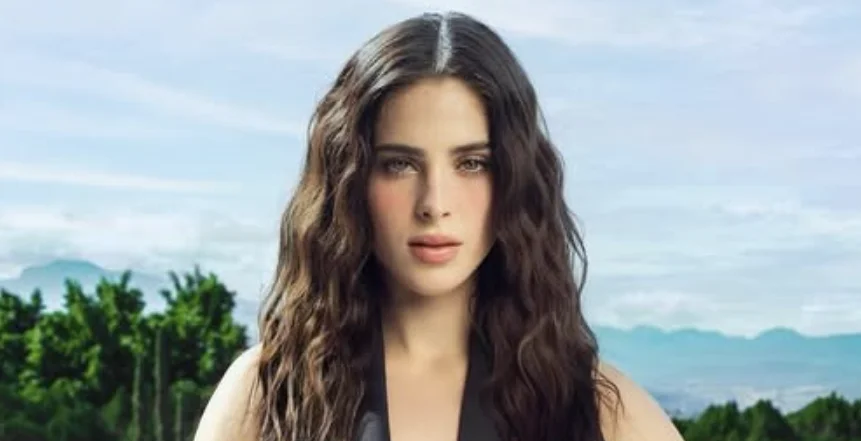 Fátima Bosch protagoniza campaña de La Roche-Posay