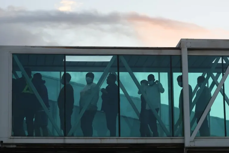 Miles de venezolanos siguen en riesgo de deportación en EE.UU.