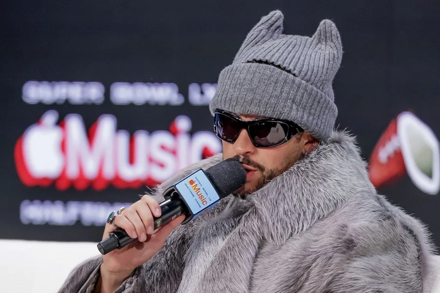 Bad Bunny sobre el Super Bowl: “Nadie tiene que aprender español, es mejor si aprenden a bailar”