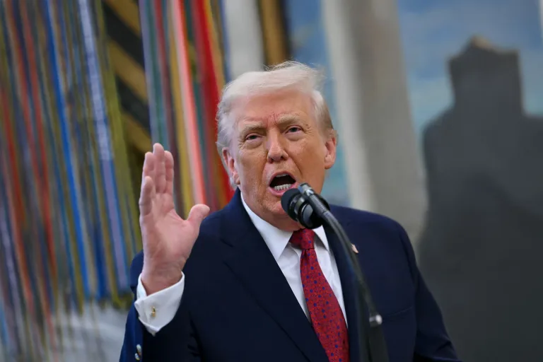 EN PORTADA: LEY SAVE Trump presiona por la Ley SAVE: El nuevo campo de batalla electoral en EE.UU.