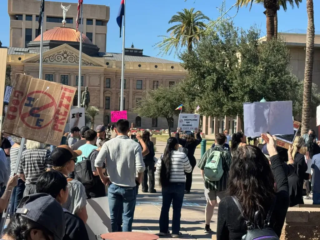 Estudiantes de Phoenix lideran protestas