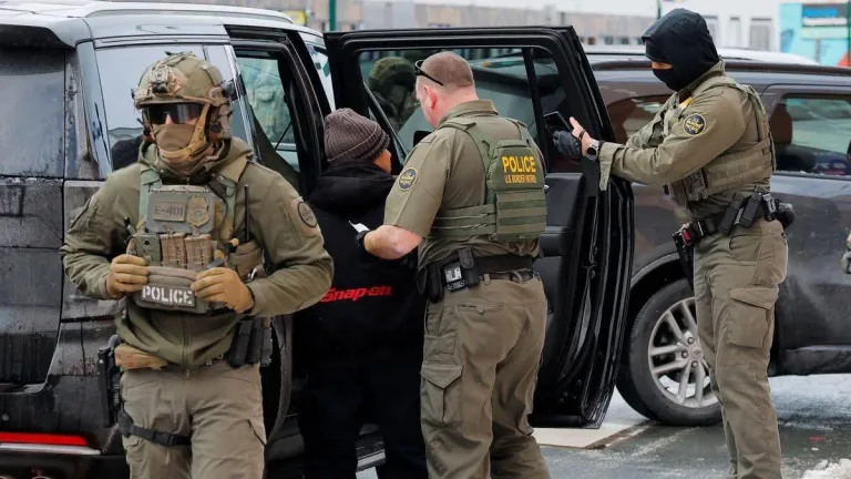 ICE en Arizona: Redadas ponen en alerta a comunidades migrantes