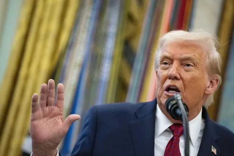 Trump pide que Gobierno federal