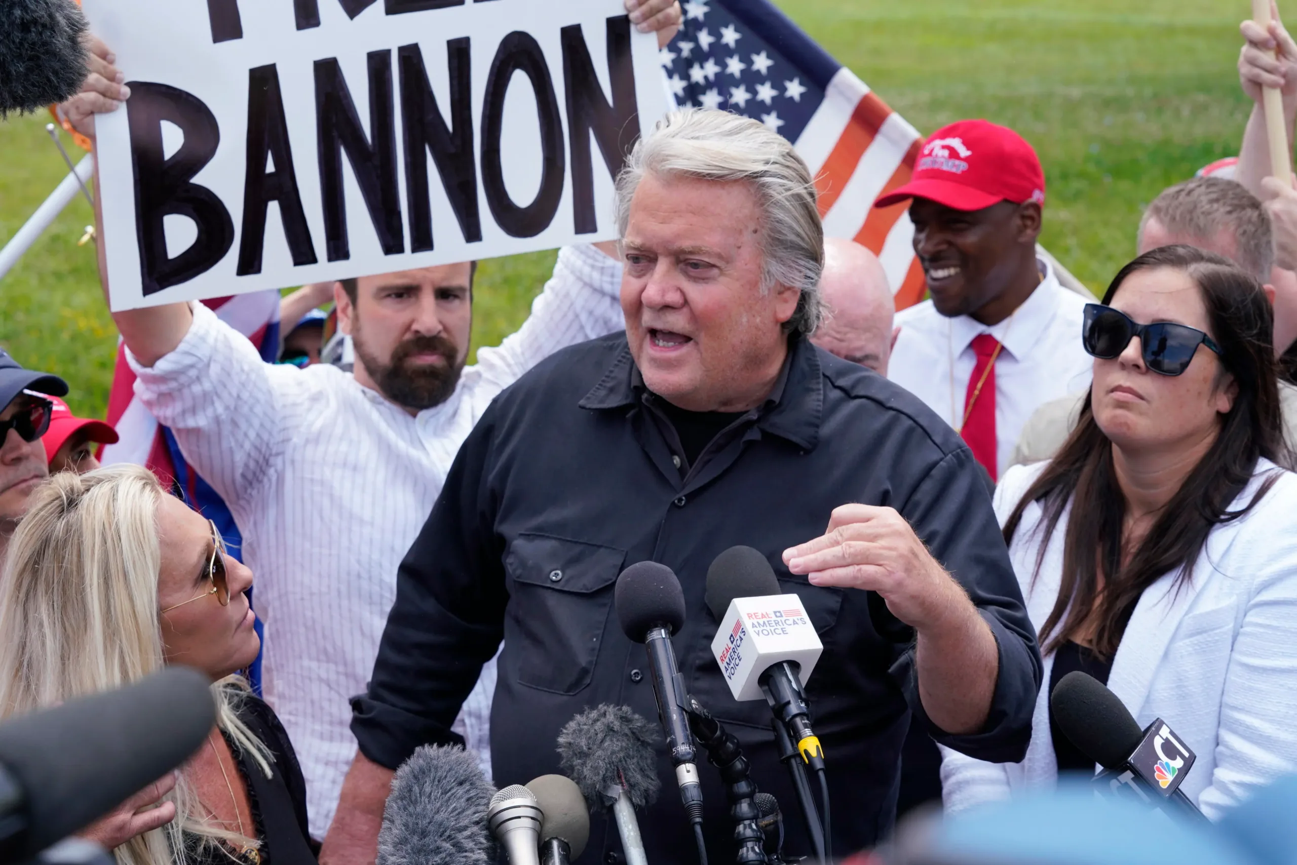 ¿ICE en centros de votación? Esta es la propuesta republicana