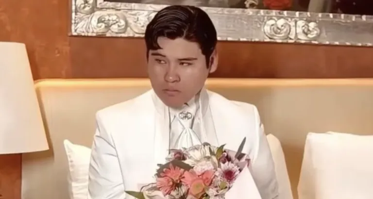 Guillermo Herrera protagoniza comercial de Bridgerton