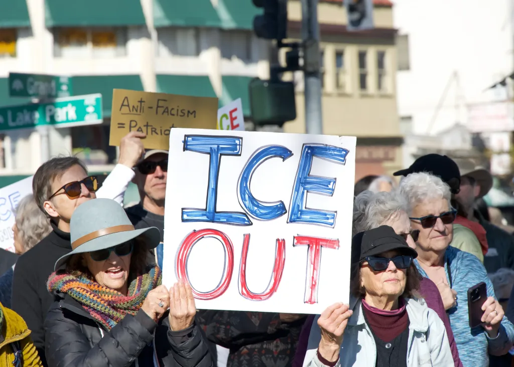 California: Alertan sobre presencia de ICE cerca a iglesias y escuelas