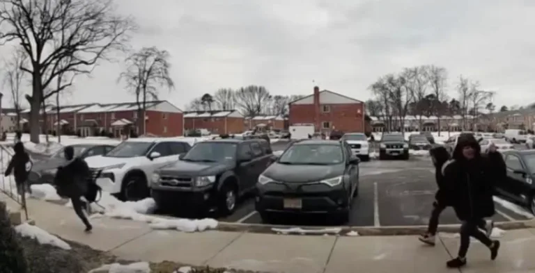 Niños en Nueva Jersey huyen de ICE en parada escolar