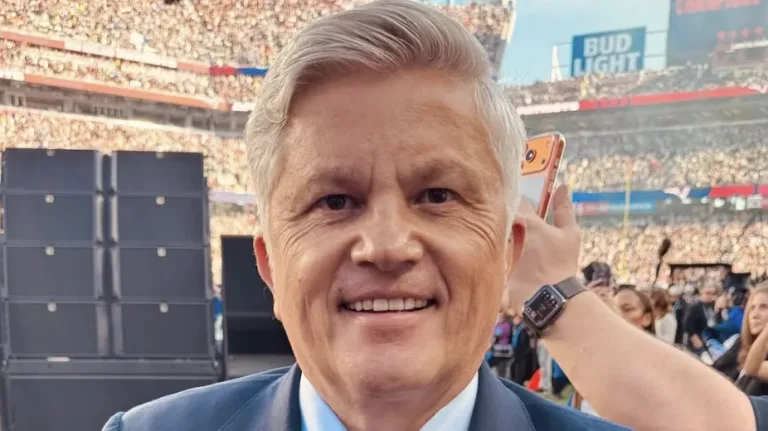 Periodista de EPSN rompe en llanto tras el show de Bad Bunny